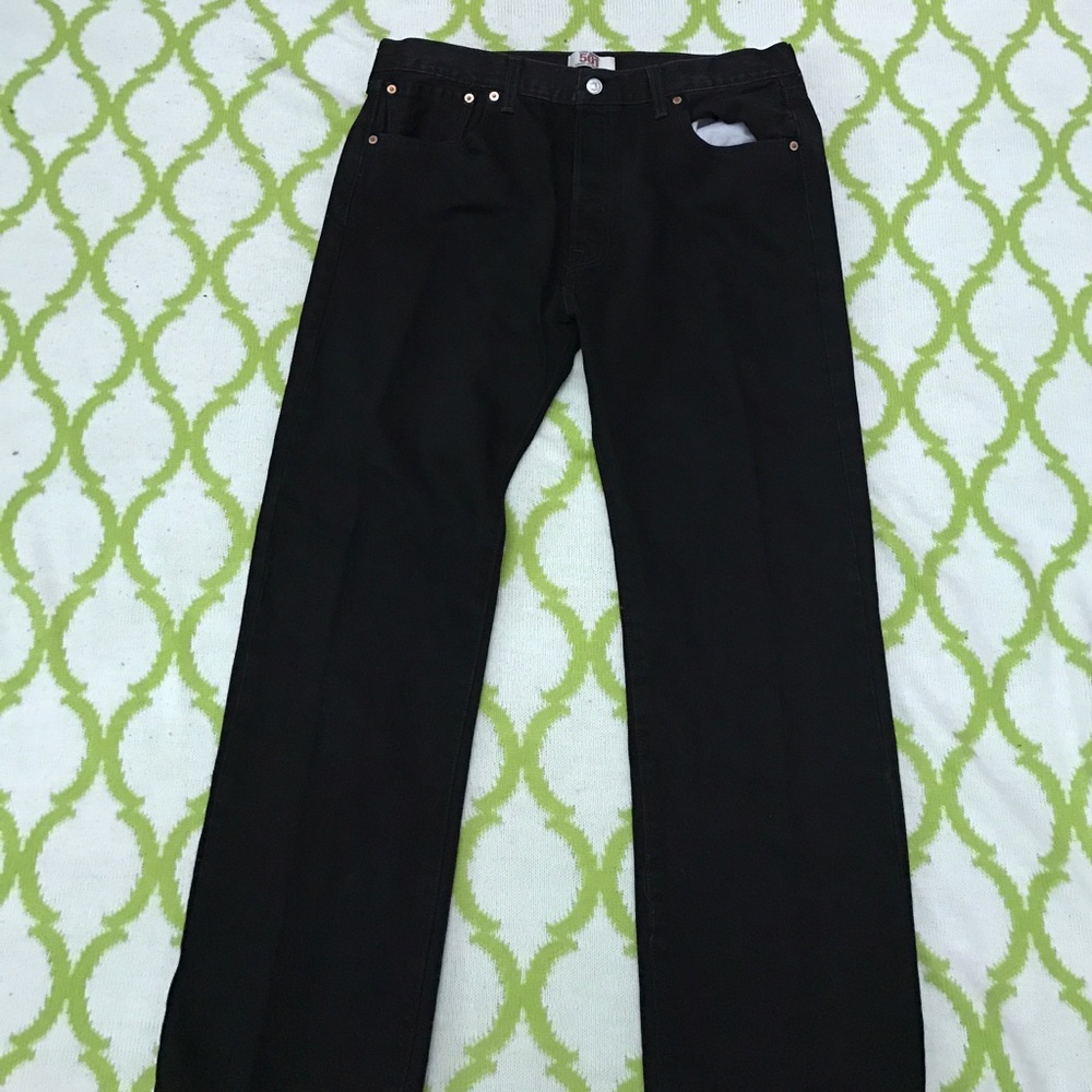 COPY - LEVIS NWT!!!  501 36X30 DISCOLORATION ON P…